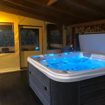 Elite Lägenhet Noszvaj